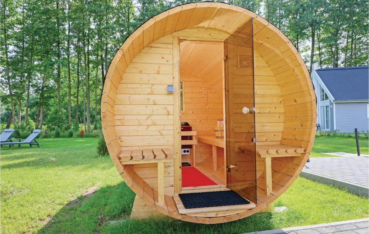 Cozy Home In Zerpenschleuse With Sauna Exterior photo